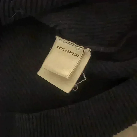 Dolce and Gabbana long sleeve t-shirt size fits like Medium men - Picture 9 of 9